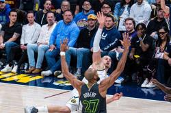 离谱！冲刺阶段浙江队备战CBA季后赛清晨丹佛掘金队长鼓劲，纽约尼克斯复出首秀备战欧冠的简单介绍九游