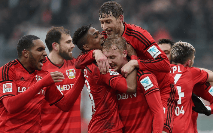 关于转会期德甲传出新动向，勒沃库森再遭质疑，管理层表态——更衣室稳定，资深球员宣示担当的信息