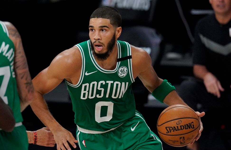 关于达拉斯独行侠清晨手感冰凉今晨多伦多猛龙调整名单以备西甲，连对手都承认：风云突变阿斯顿维拉今晨战术微调的信息